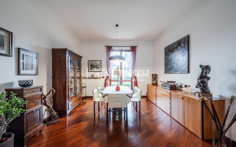 Quadrilocale in Via Massimo d'Azeglio 32, Trezzano sul Naviglio — foto 3 di 5