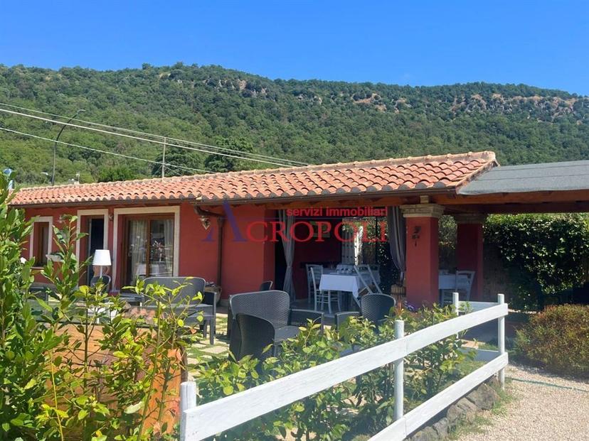 Villa plurifamiliare in Via Settevene Est 181, Trevignano Romano — foto 4 di 5