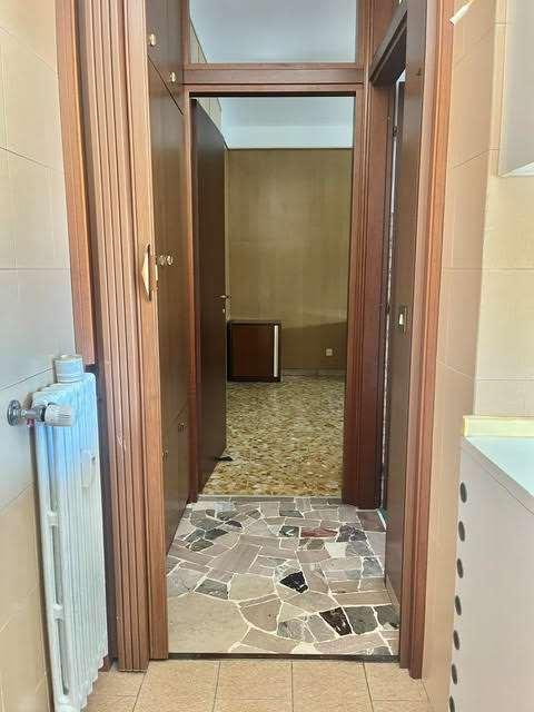 Bilocale in Via Caracciolo, Bollate — foto 2 di 5