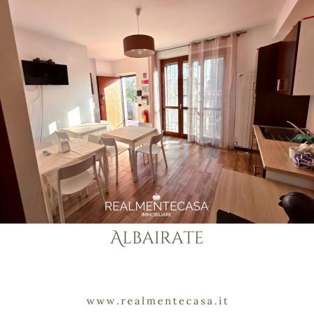 Villa a schiera in Via Camillo Benso di Cavour, Albairate