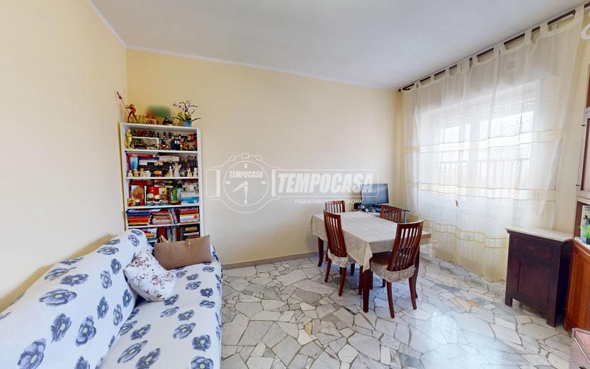 Bilocale in Via Sardegna 8/4, Cinisello Balsamo