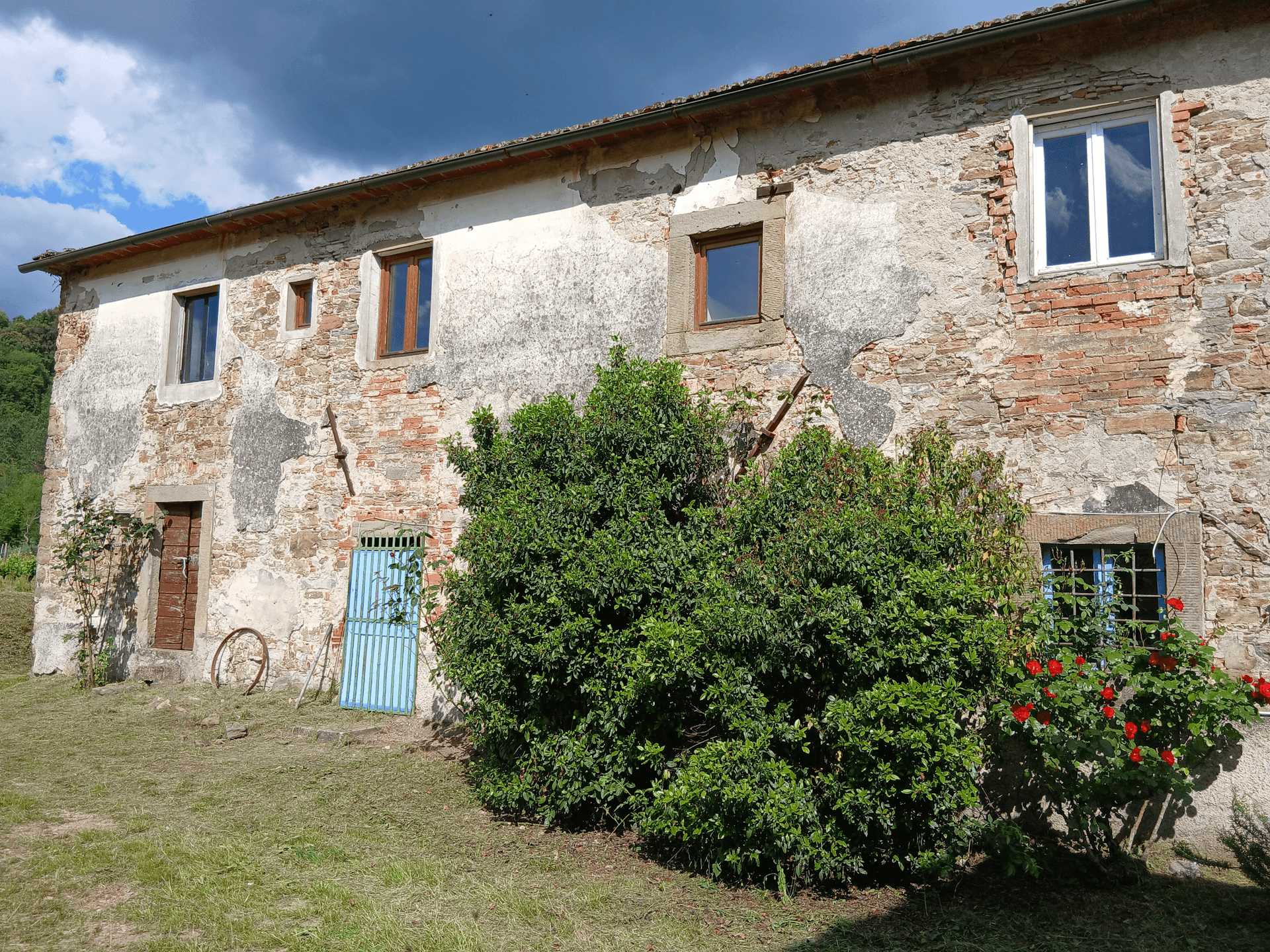 Casa colonica in Via del Palagio in Colognole, Pontassieve