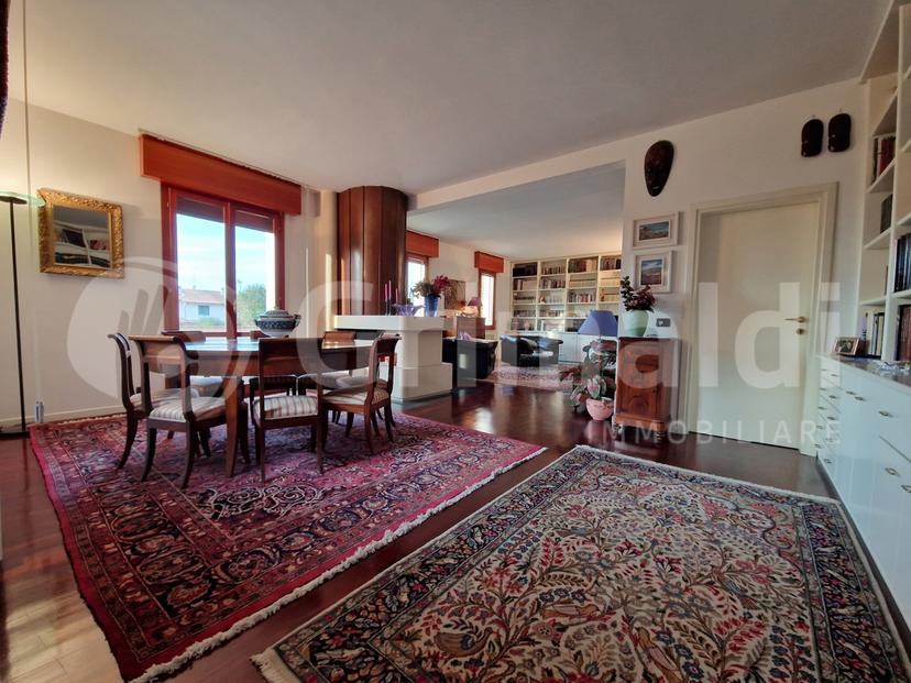 Villa in Via Flosa, Medicina — foto 3 di 5