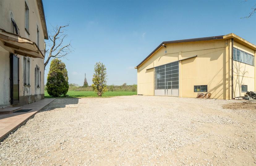Casale, Malalbergo — foto 2 di 5