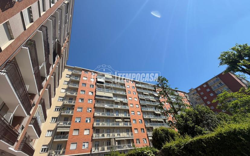 Bilocale in Via Cardinale Guglielmo Massaia 30, Torino
