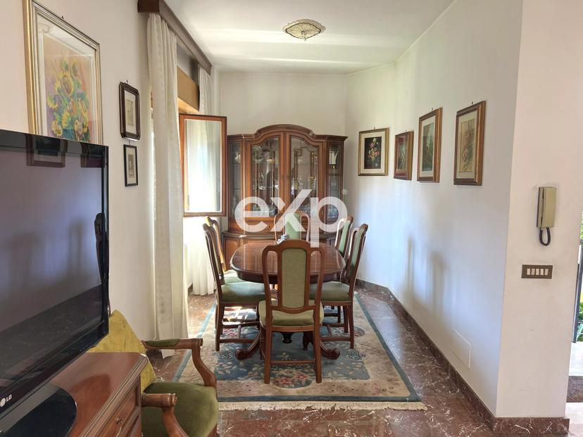 Appartamento in Via San Gimignano, 26, Roma