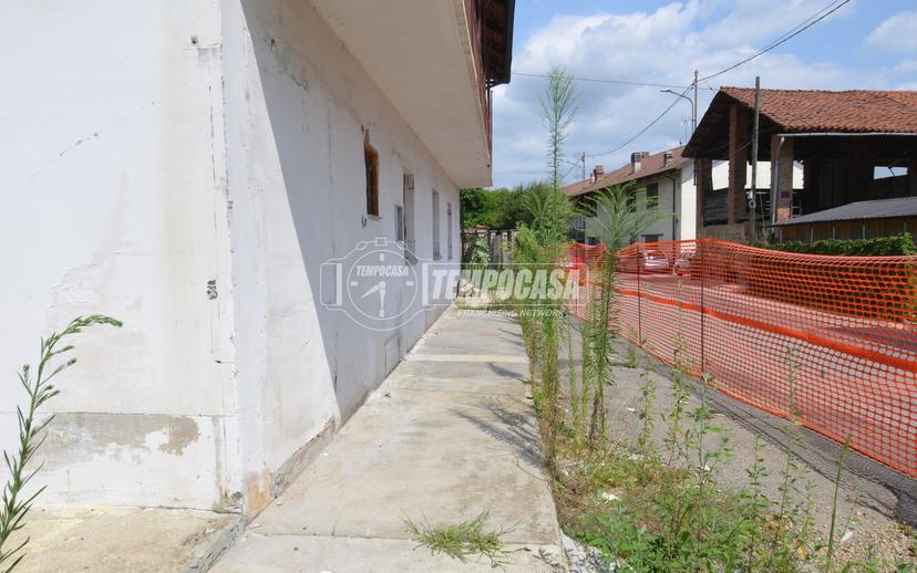 Casa indipendente in Via San Rocco 26, Front — foto 5 di 5