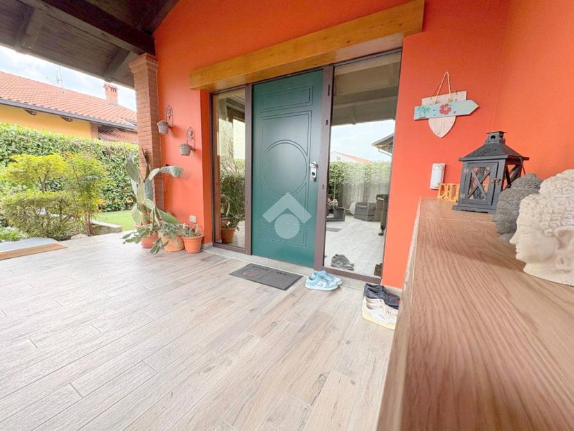 Villa in Via Giuseppe Verdi 8, San Francesco al Campo — foto 4 di 5