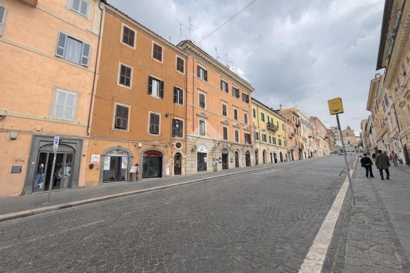 Appartamento in Via Italo Belardi 27, Genzano di Roma