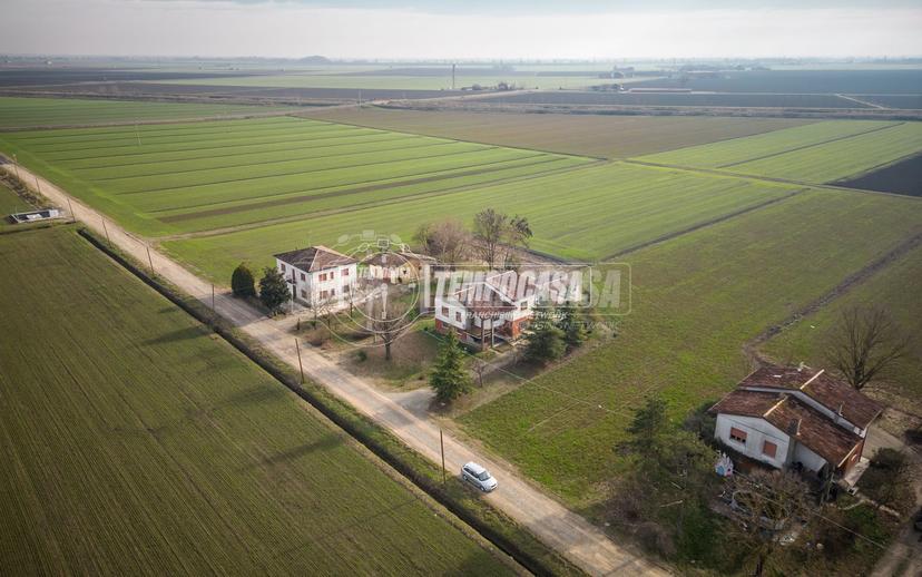 Appartamento in Via Renato Fabbri, Medicina — foto 3 di 5