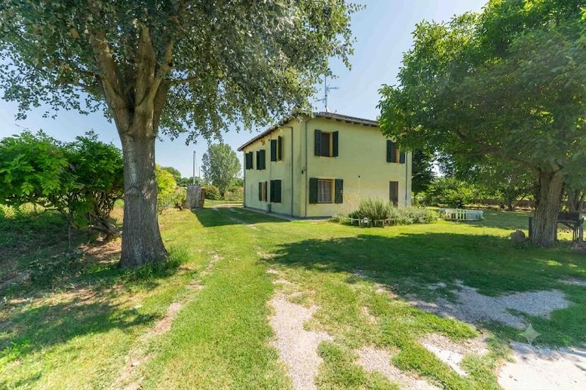 Villa unifamiliare in Via Savignano 3, Castello d'Argile