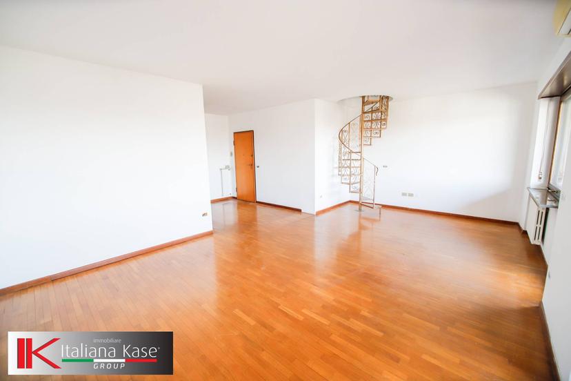 Attico in Via Ronchi 36, San Mauro Torinese — foto 4 di 5