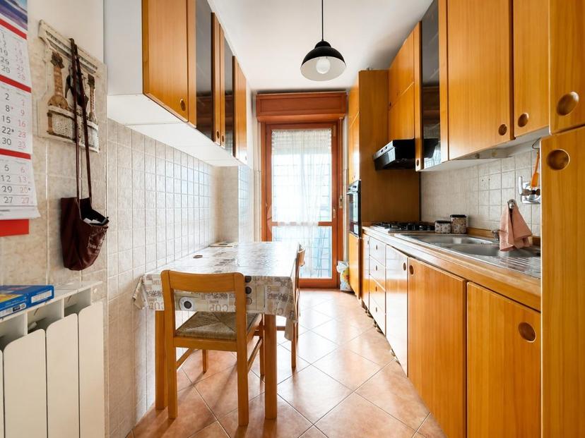 Trilocale in Via Edoardo Amaldi 00, Roma