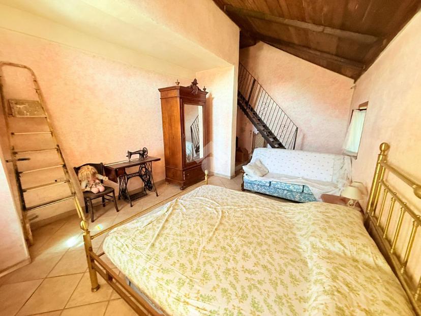 Casa indipendente in Regione Ovairo 62, Lanzo Torinese — foto 5 di 5