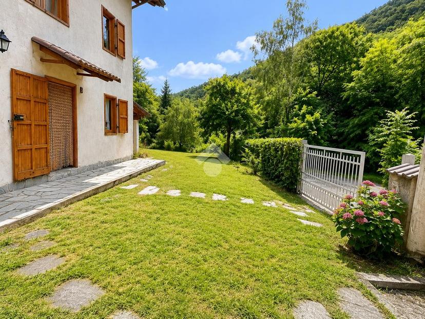 Casa indipendente in Strada Pianpalmero, Sant'Antonino di Susa — foto 2 di 5