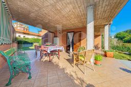 Villa in Via La Cassa, San Gillio