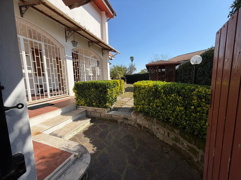 Trilocale in Via Elio Lucci 26, Cerveteri
