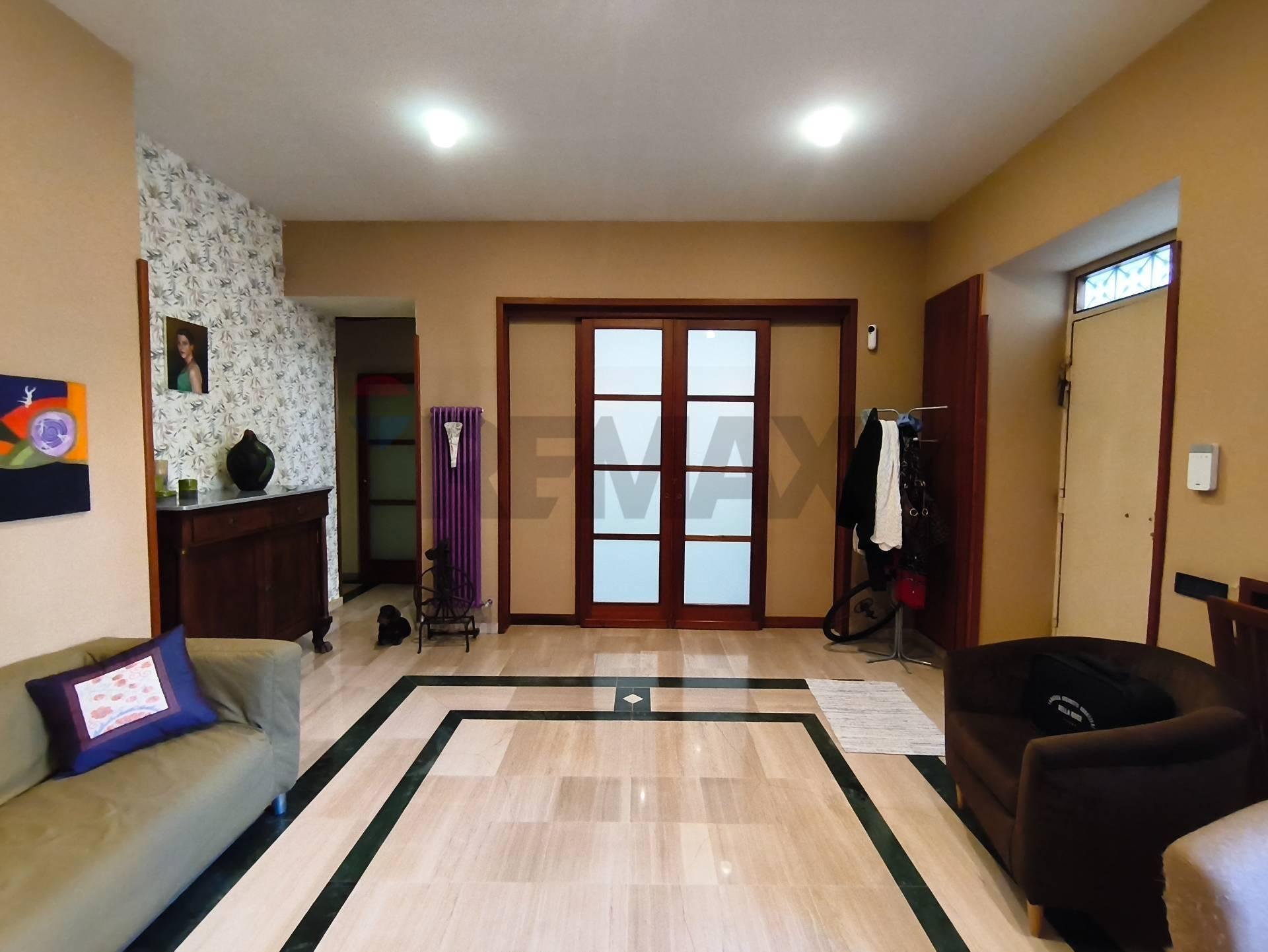 Villa, Arzano