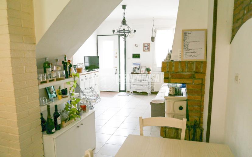 Casa indipendente in Via Roma, Castello d'Argile — foto 5 di 5