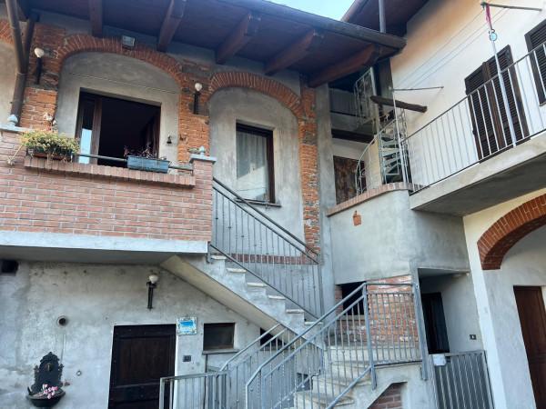 Terratetto unifamiliare in Via Camillo Benso di Cavour 19/4, Salerano Canavese — foto 2 di 5