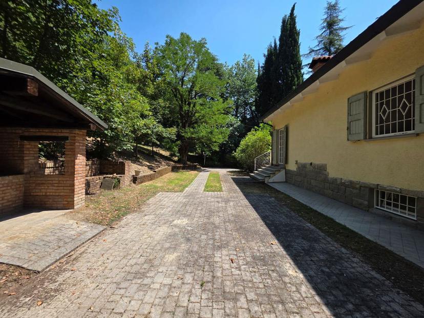 Villa in Via Tignano  42/4, Sasso Marconi