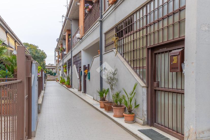 Quadrilocale in Via G. Garibaldi 147, Guidonia Montecelio