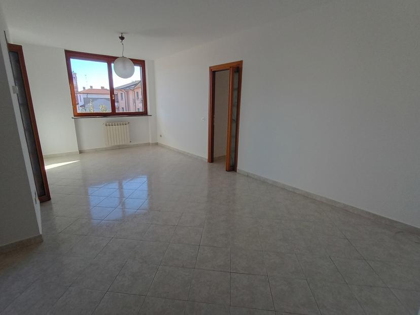 Trilocale in Via Grossi 1, Busto Garolfo — foto 3 di 5