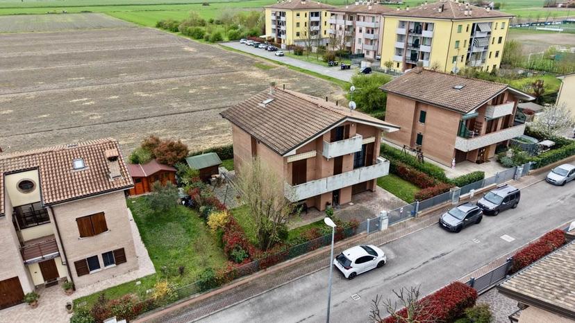 Casa indipendente in Via Rivani, Sala Bolognese