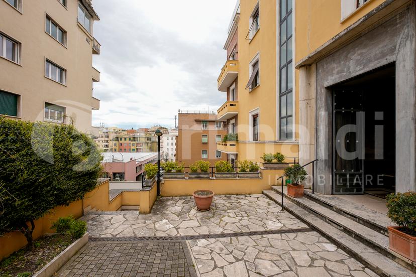 Appartamento in Via Giuseppe Mercalli 21, Roma