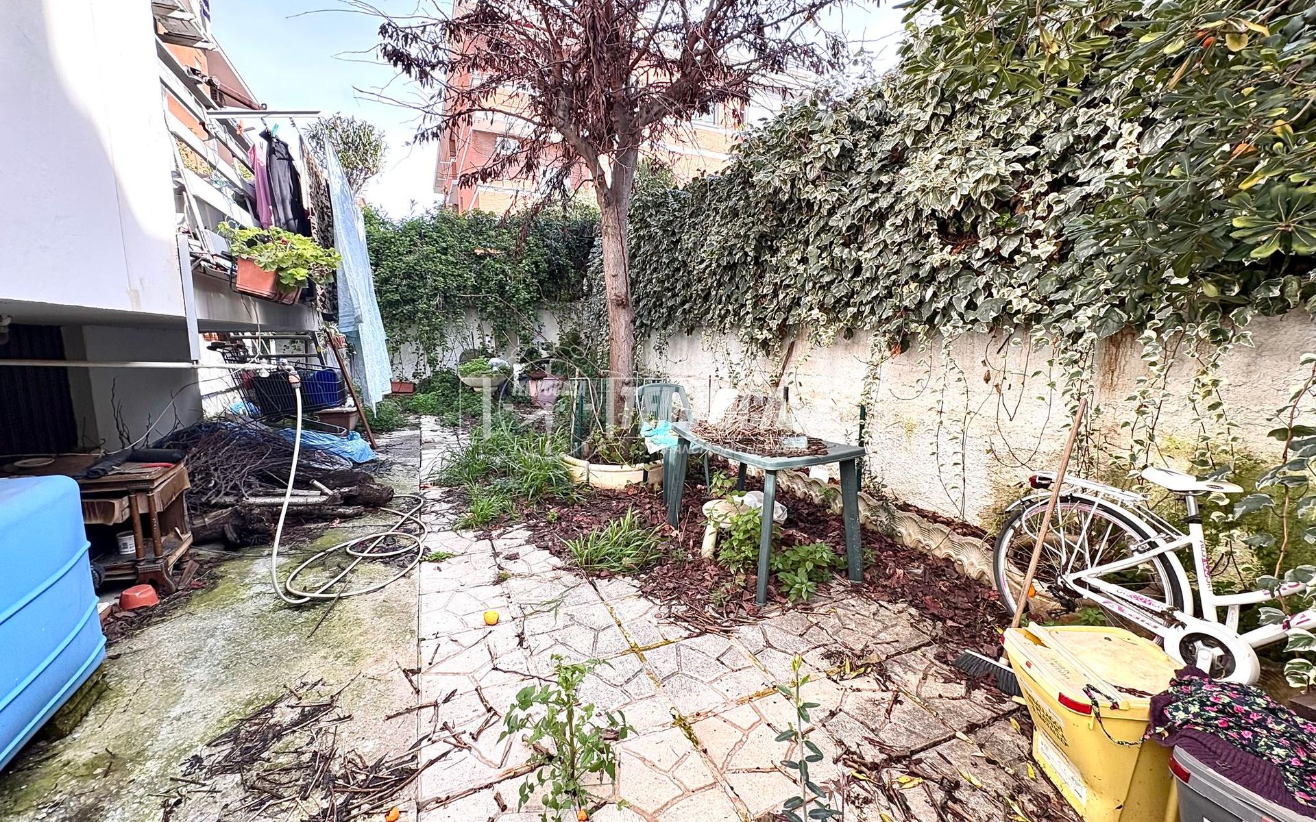 Quadrilocale in Via Grazia Deledda, Civitavecchia