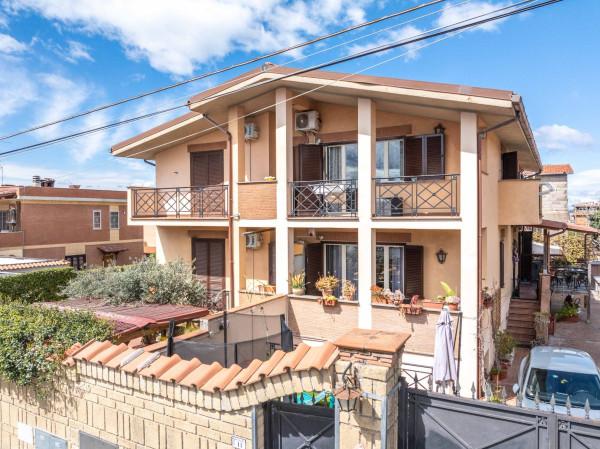 Villa bifamiliare in Via Fiordimonte, Roma