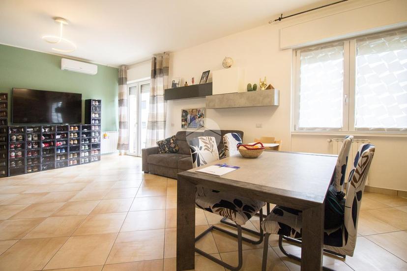 Bilocale in Via Vittorio Veneto 30, Garbagnate Milanese