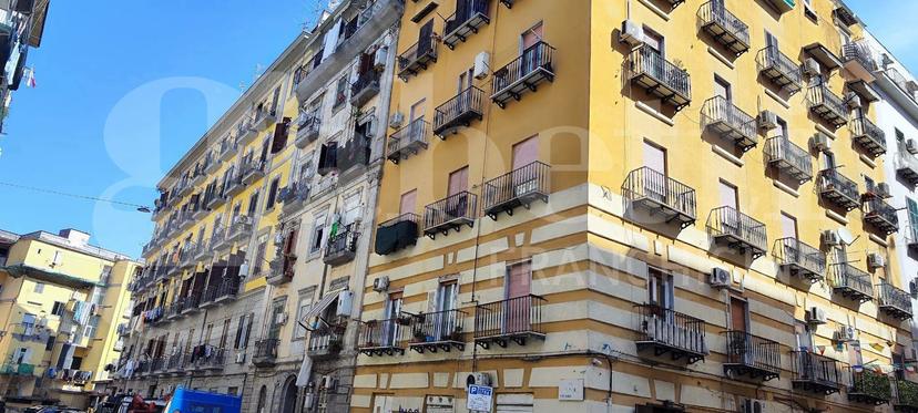 Trilocale in Via Torino, Napoli