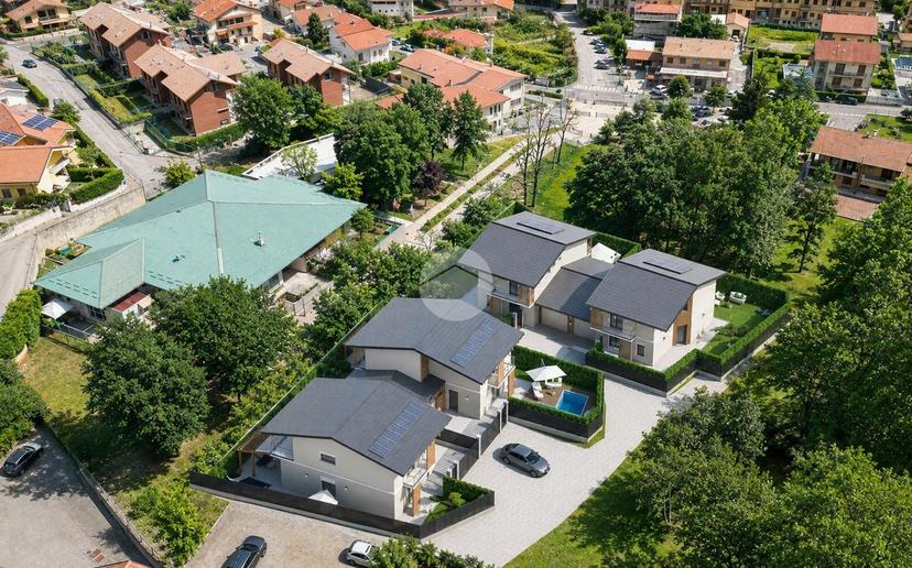 Villa in Via Santa Maria, Givoletto