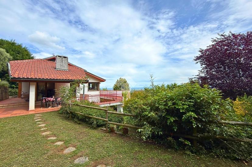Villa in Via Barbara Allason 22, Pecetto Torinese — foto 2 di 5