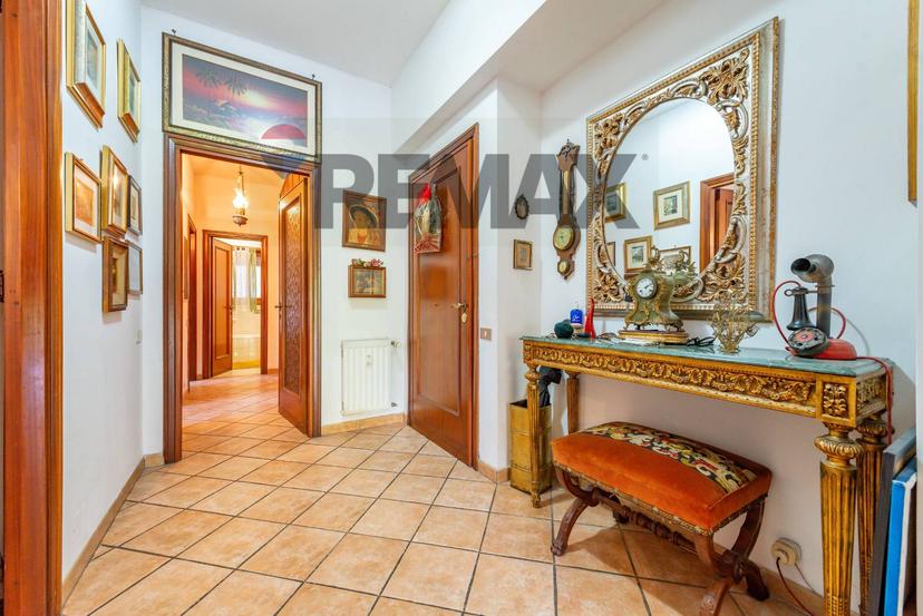 Quadrilocale in Via Titta Ruffo (Mattia Battistini) 3, Roma