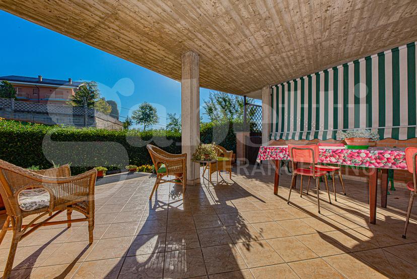 Villa in Via La Cassa, San Gillio — foto 2 di 5