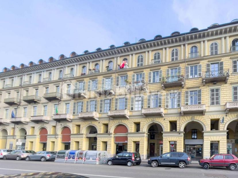 Monolocale in Via Nizza 13, Torino