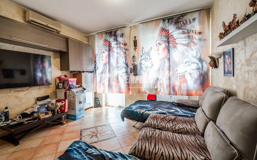 Bilocale in Via Giuseppe Verdi, Trezzano sul Naviglio