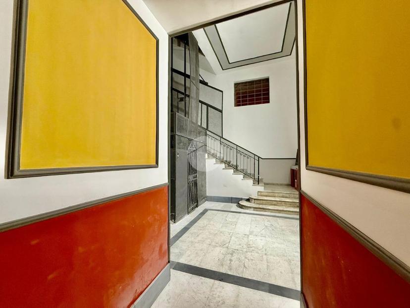 Trilocale in Via Torquato Tasso 169, Napoli