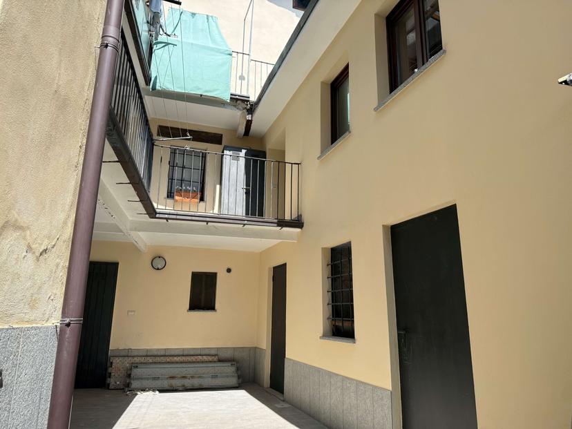 Trilocale in Via Diaz 15 B, Lanzo Torinese — foto 3 di 5
