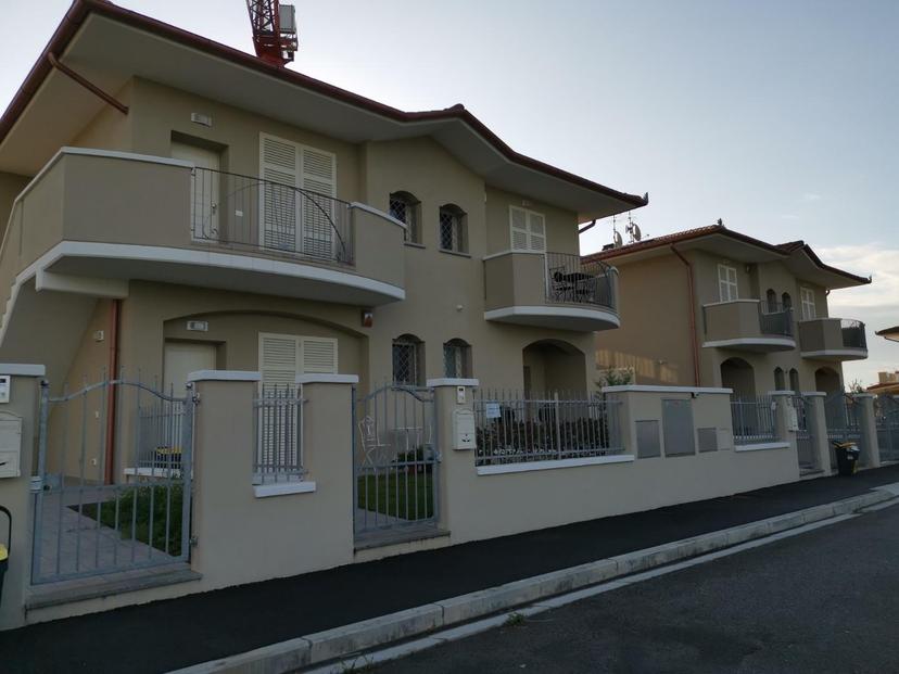 Trilocale, Fucecchio — foto 3 di 3