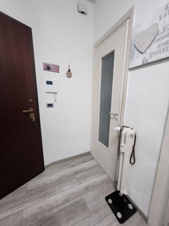 Bilocale in Via Camillo Riccio 27, Torino