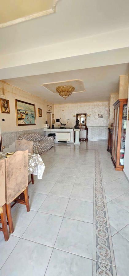 Appartamento in Via Torquato Tasso 6, Quarto — foto 3 di 5