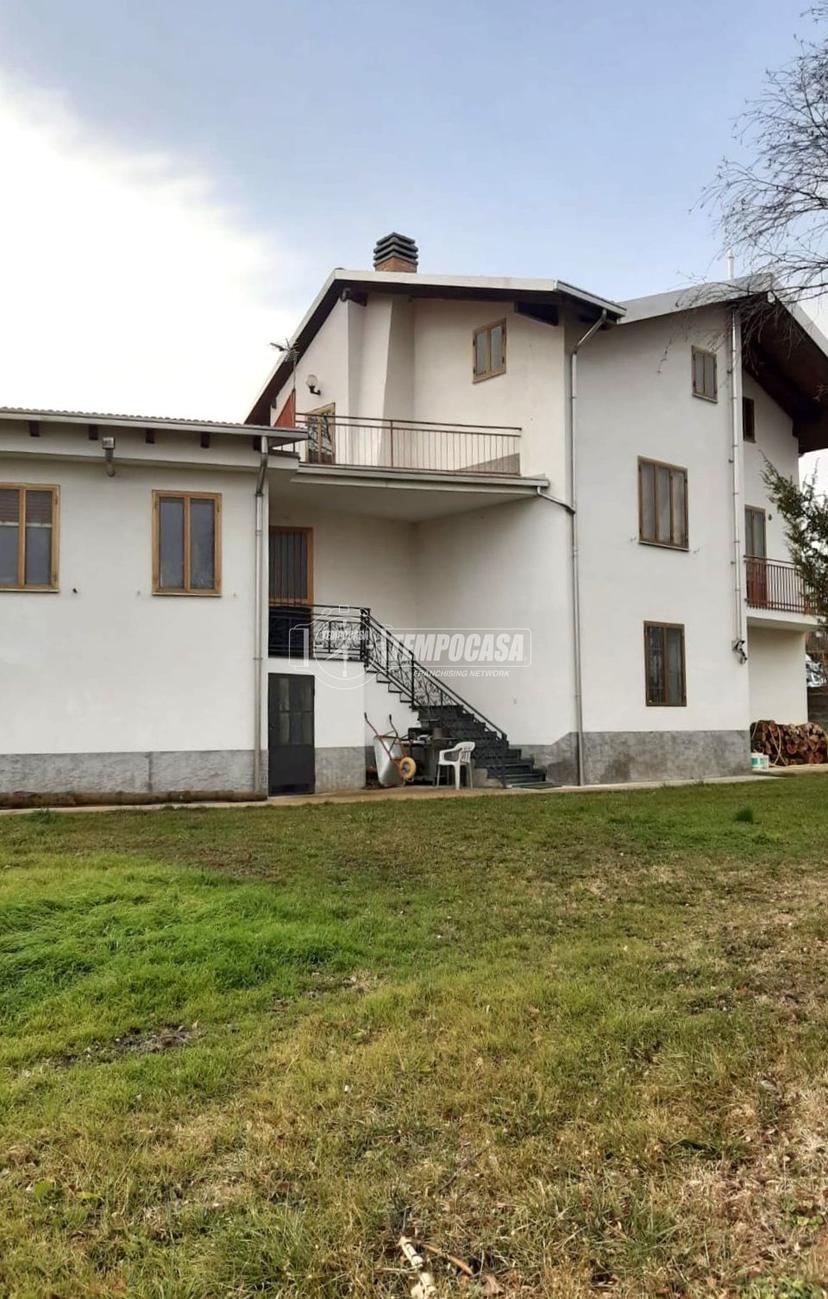 Appartamento in Via Lanzo 18, Val della Torre
