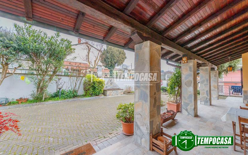 Villa a schiera in Via Gramsci Antonio, Besate — foto 3 di 5