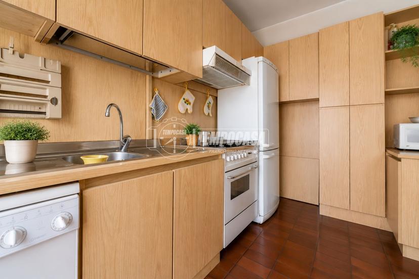 Trilocale in Viale San Gimignano, Milano