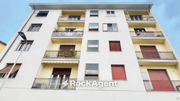 Quadrilocale in Viale Francesco Talenti, Firenze