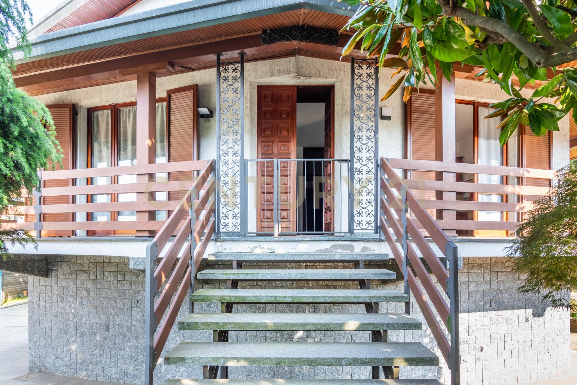 Villa in Via Papa Luciani 11, Corbetta