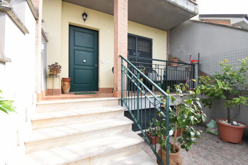 Trilocale in Via Silvio Serra, Roma